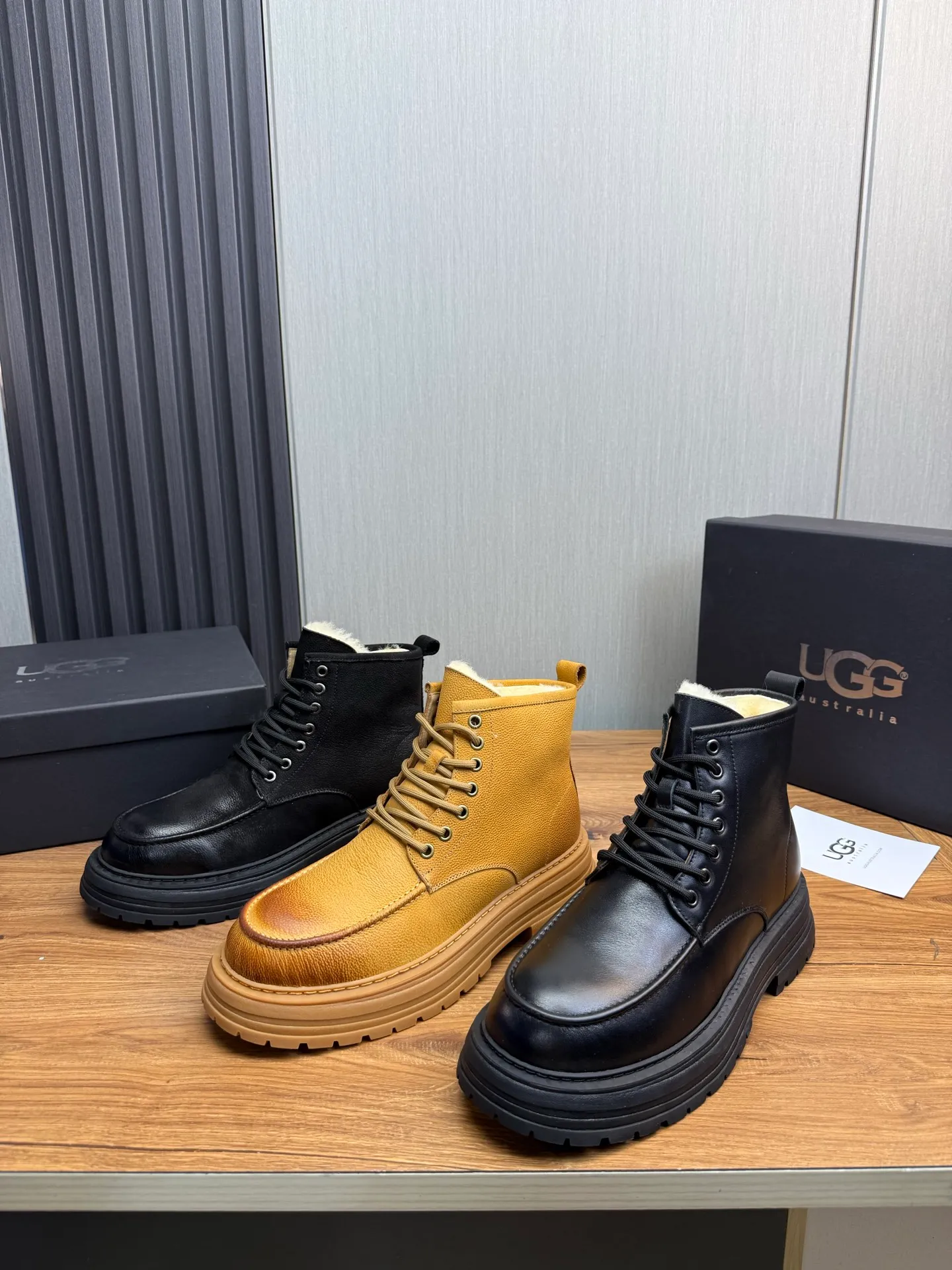 Factory price 680💰 [UGG] Men's hot winter warm boots🐑Simple and fashionable design, cowhide➕comfortable and warm wool lining. Soft and comfortable to wear, good warmth retention, and excellent foot feel. Regular size 38-45